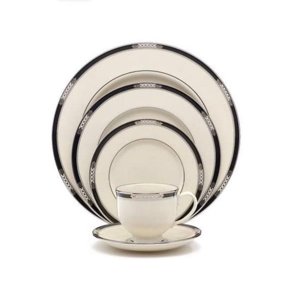 Lenox Other - Stunning Lenox Hancock Platinum Ivory Bone China 5 Place Setting